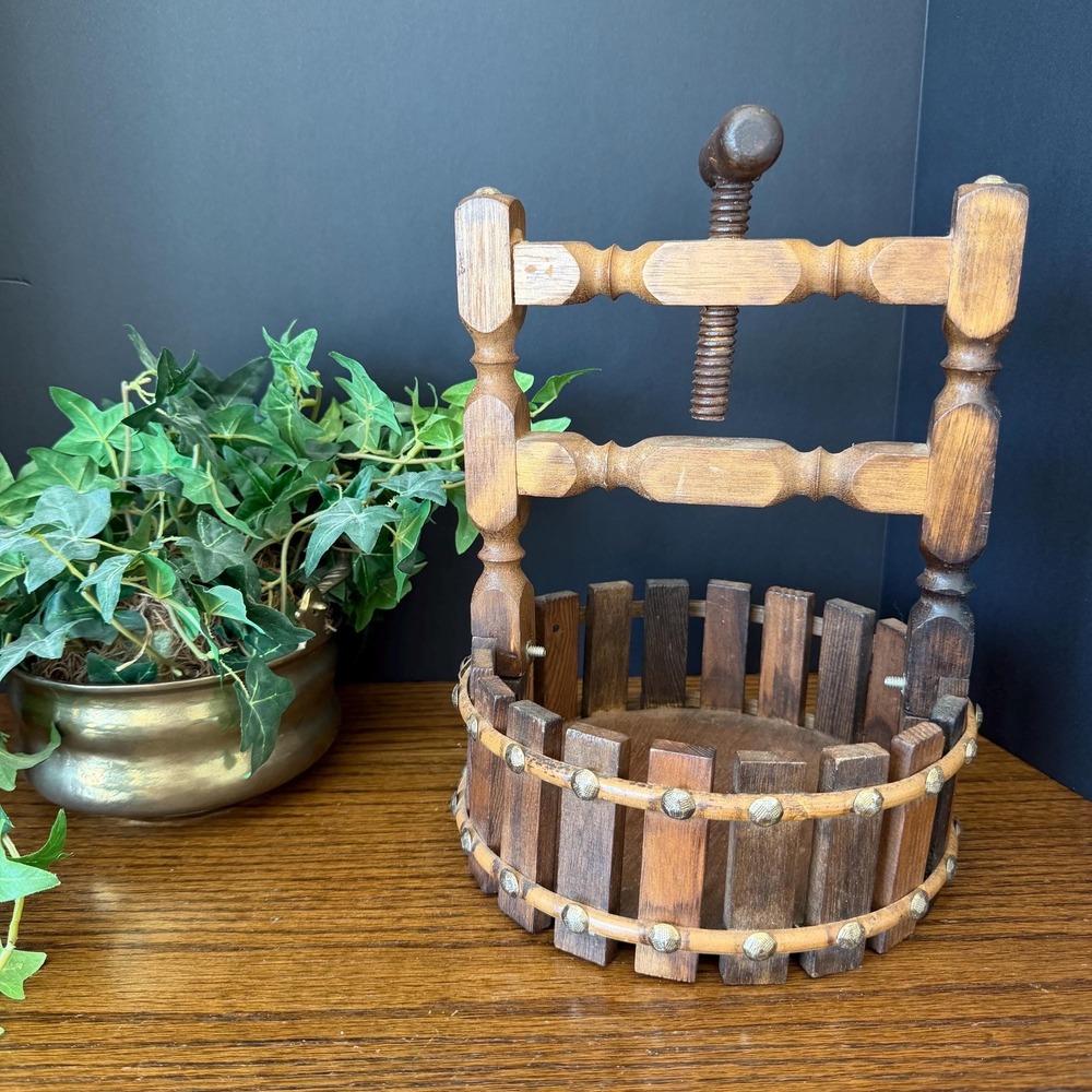 Vintage Mid-Century Wooden "Wishing Well" Nutcracker Bowl